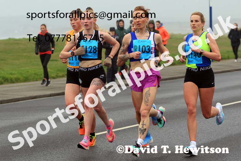Senior womens 6 Stage 2023 Northern Mens 12 stage and Womens 6 Stage Relays and Young Athletes, Redcar. Photo: David T. Hewitson/Sports for All Pics